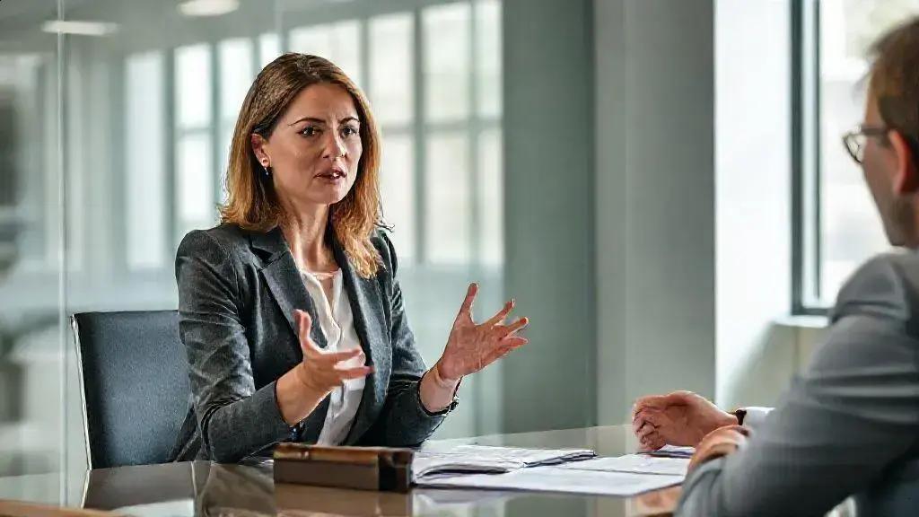 Passos para agir: denúncia, apoio e medidas legais