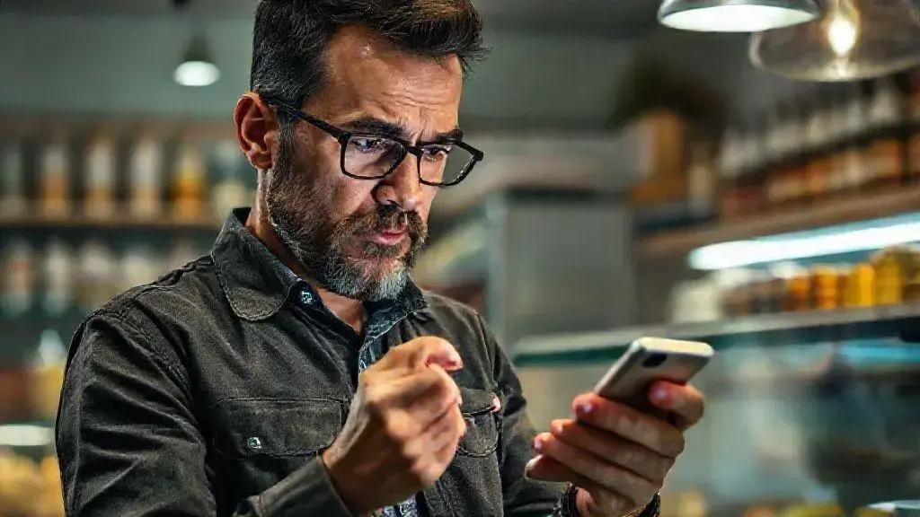 Golpe do Pix Agendado: O Comprovante é Falso e Você Caiu na Fraude?